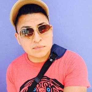 Meet your Posher, Luis